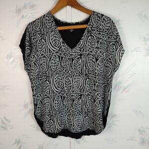 LOFT Outlet Petite Black Printed Blouse XSP